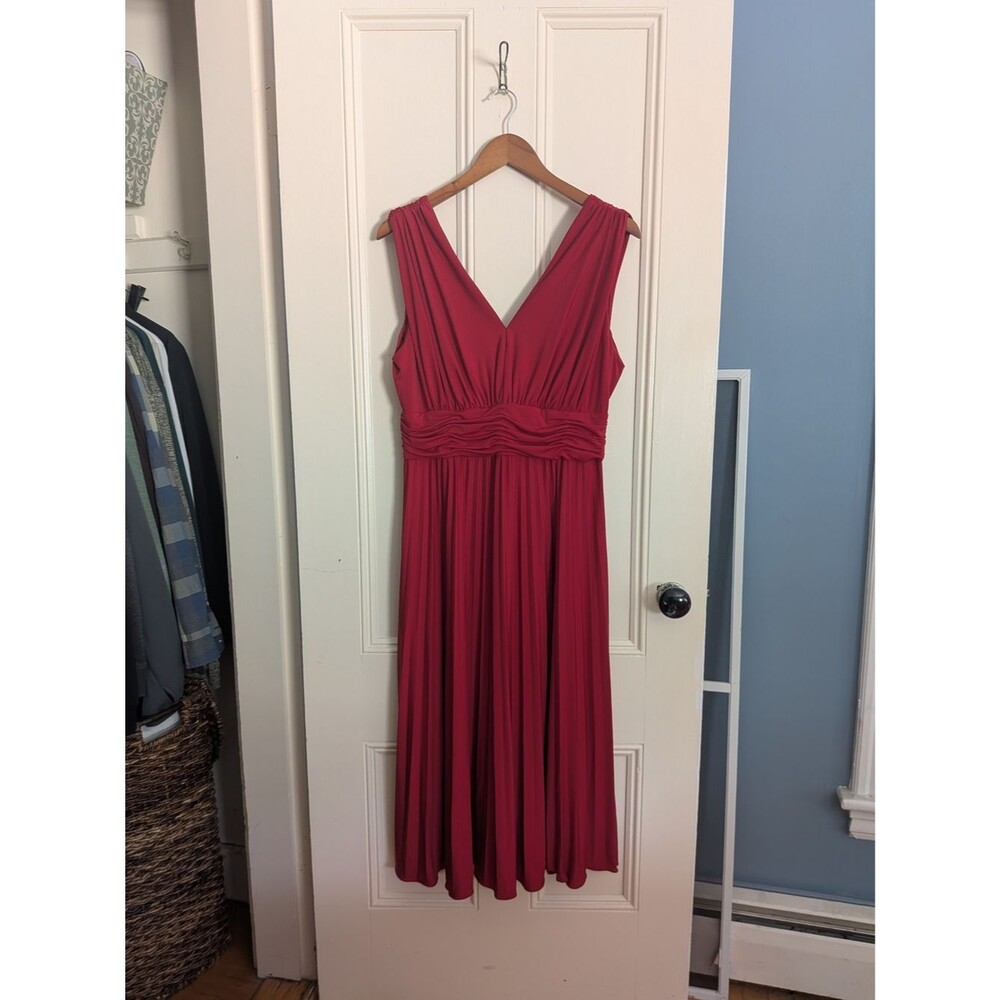 K Jordan Red Sleeveless V-Neck Pleated Midi Dress